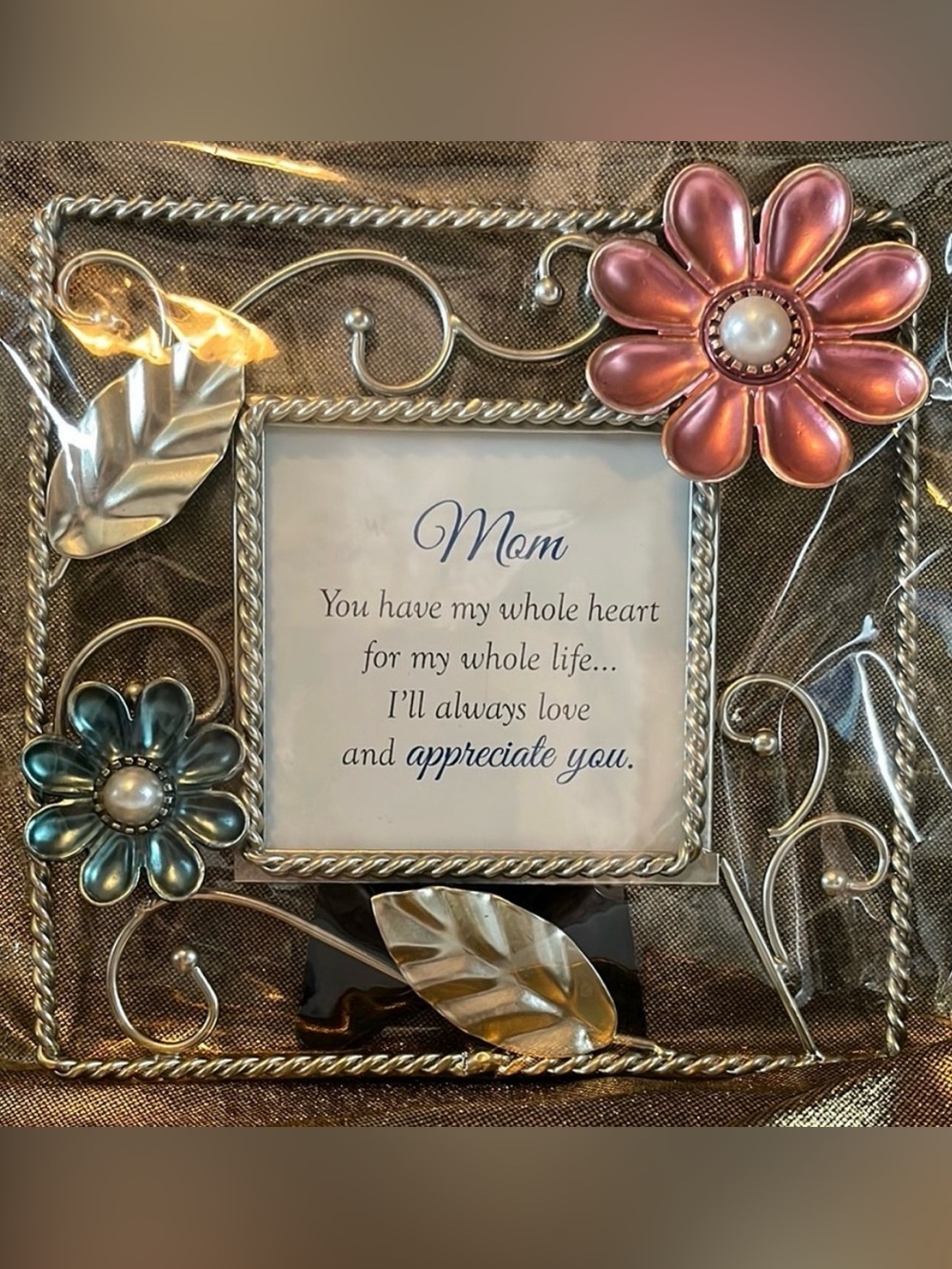 Pretty 6X6 Metal Floral Design Frame for “Mom”